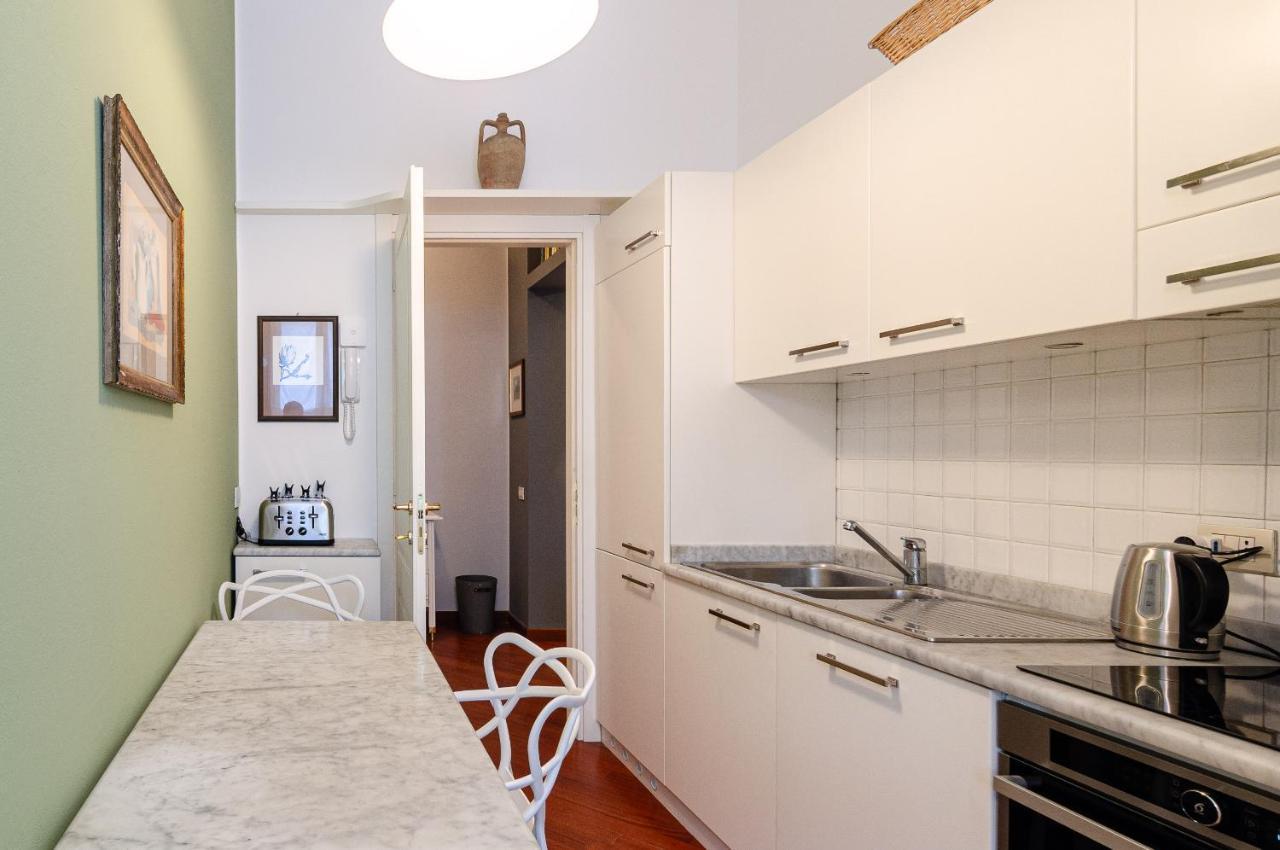 Lux Contemporary Flat - Porta Romana ミラノ エクステリア 写真
