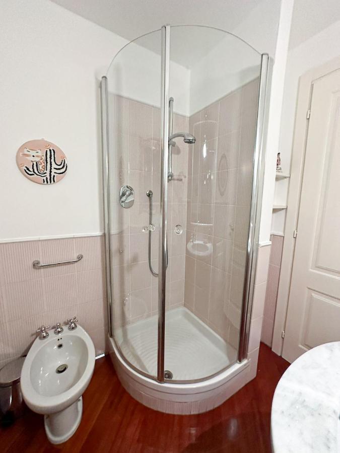 Lux Contemporary Flat - Porta Romana ミラノ エクステリア 写真