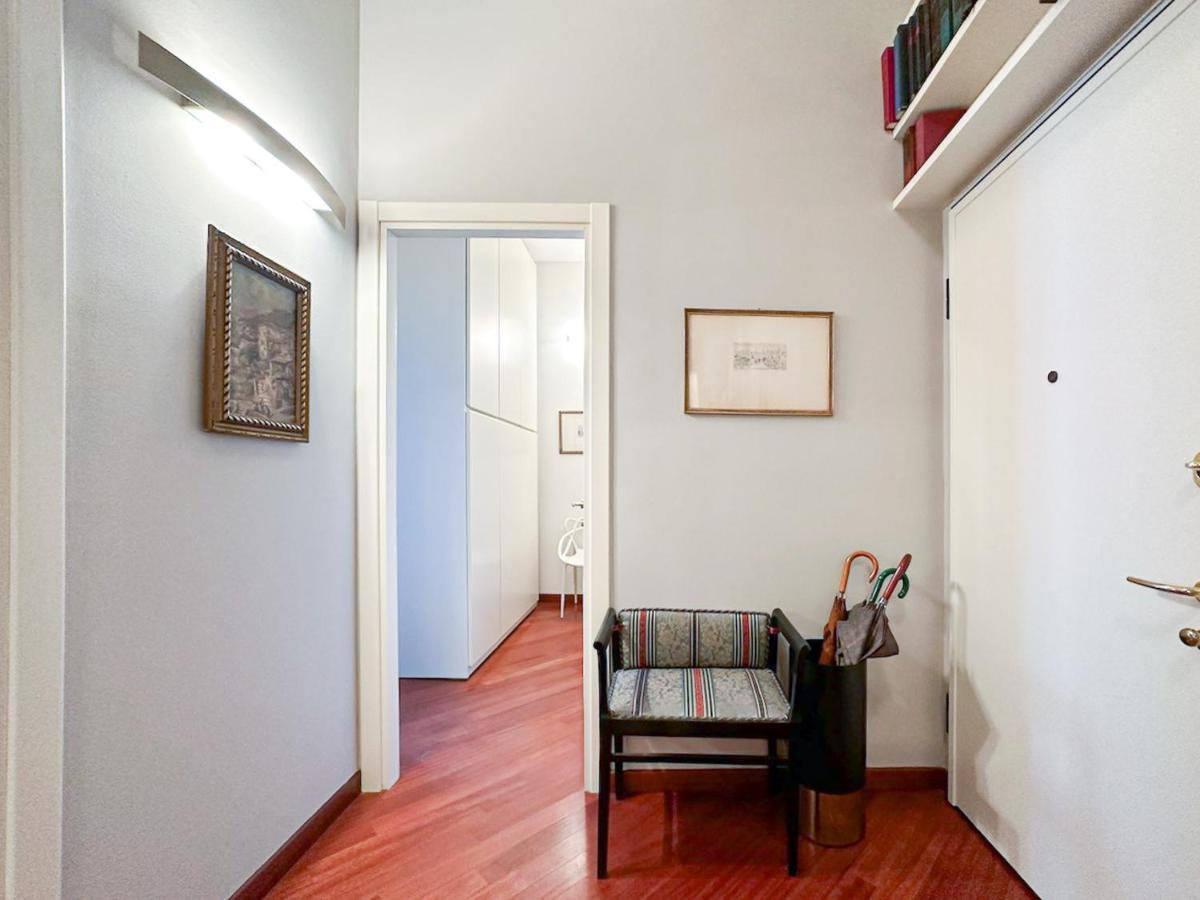 Lux Contemporary Flat - Porta Romana ミラノ エクステリア 写真