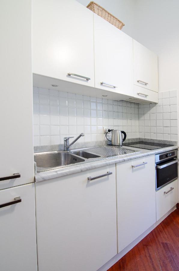 Lux Contemporary Flat - Porta Romana ミラノ エクステリア 写真